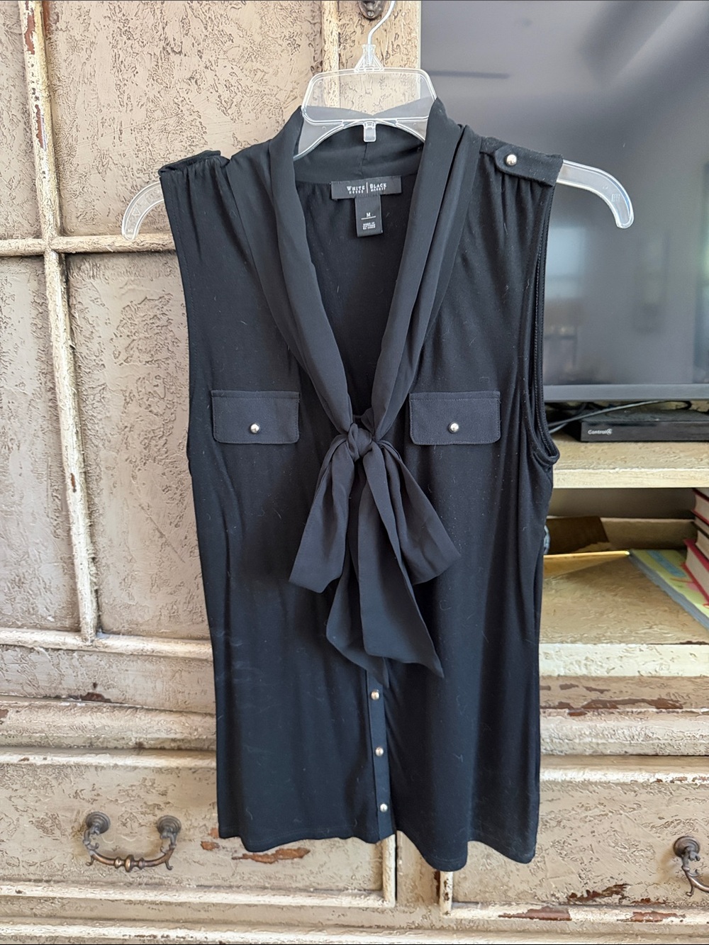 White House Black Market Black Sleeveless Tie-Neck Blouse